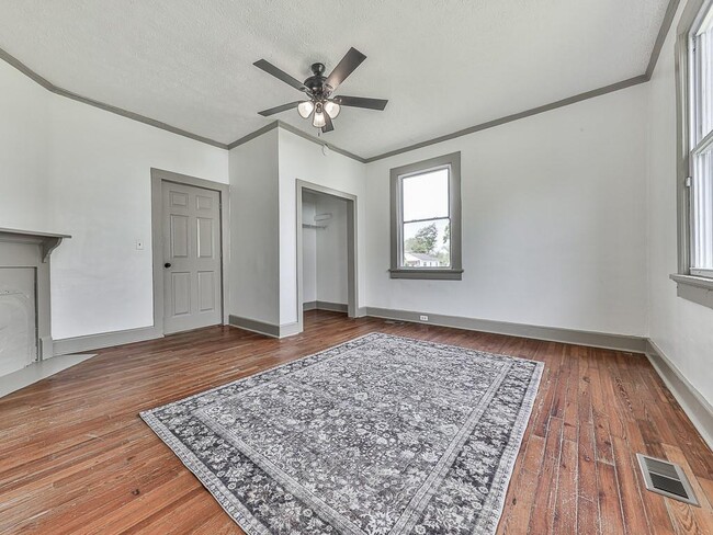 Building Photo - 22 Ohio St