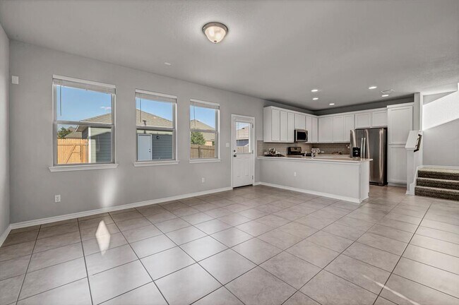 Building Photo - 2208 Pecan Island Dr