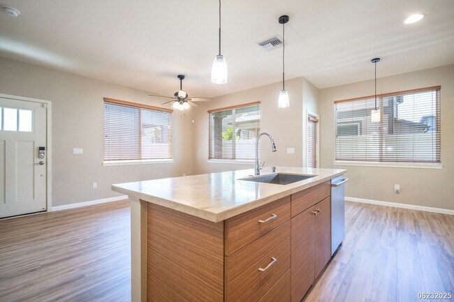 Building Photo - Available now!  Updated 4-bedroom, 2.5-bat...
