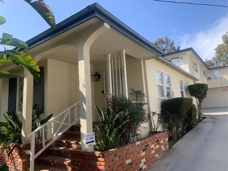 Building Photo - 737 Venice Way