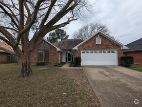 Building Photo - Move-in Ready 3 bed/ 2 bath home in Northg...