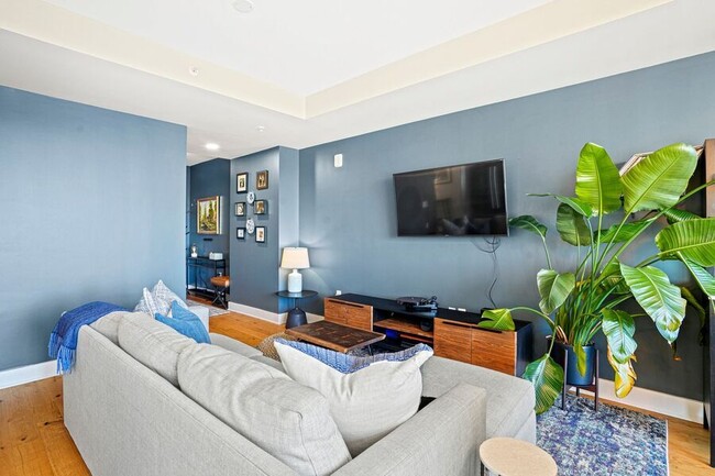 Building Photo - Nice Nest in Navy Yard| - Pet friendly and...