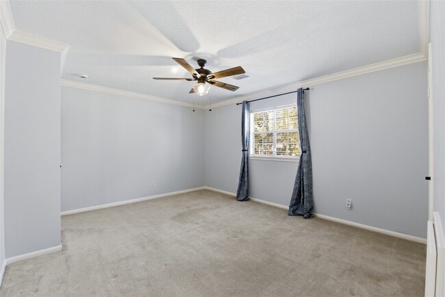 Building Photo - 3718 Wildwood Ridge Dr