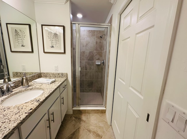 Building Photo - 43040 Greenway Blvd