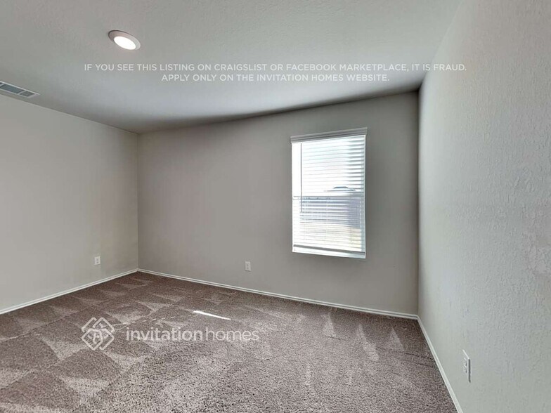 Building Photo - 13726 Harvest Valley