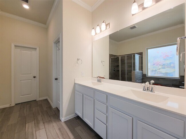 Building Photo - 28638 Monarch Cliffs Dr
