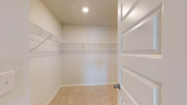 Building Photo - Ideal Home for Rent in Summers Corner Comm...
