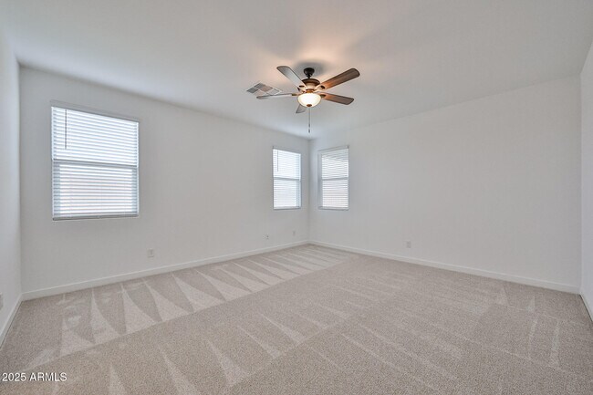 Building Photo - 17368 W Smoketree Dr