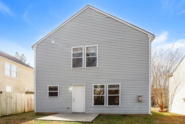 Building Photo - 8804 Old Potters Rd