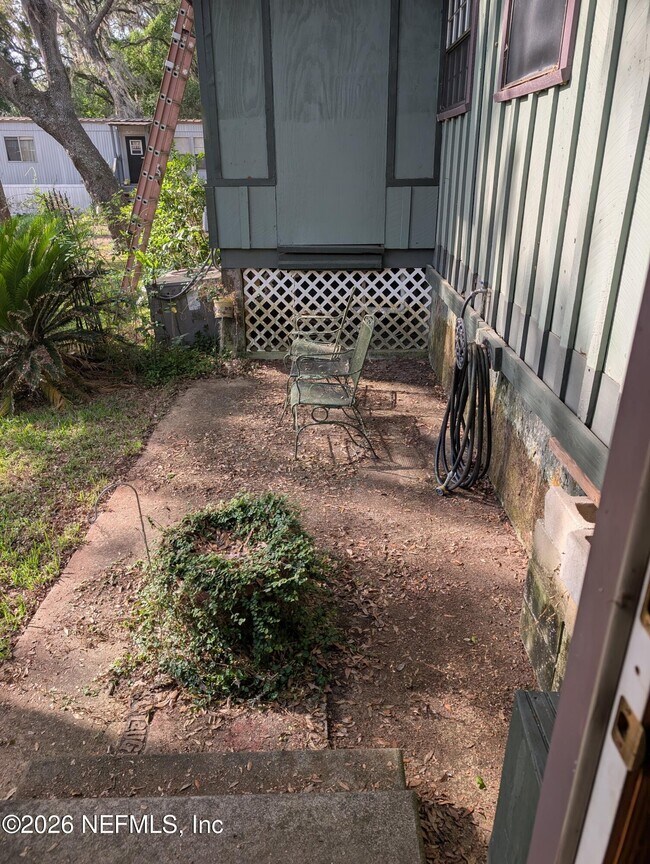 Building Photo - 183 Sherman Dr Cir