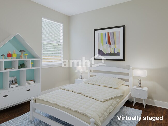 Building Photo - 1048 Walden Pond Dr