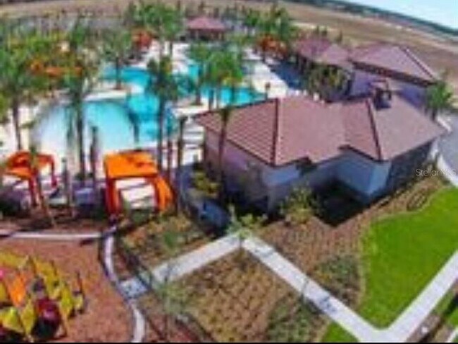 Building Photo - 7604 Oakmoss Loop