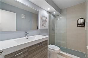 Building Photo - 1901 N Andrews Ave