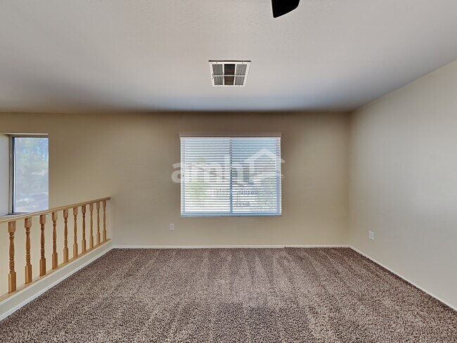 Building Photo - 6803 S 41st Ln