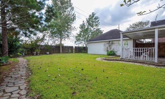Building Photo - 4319 Greystone Way