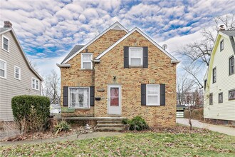 Building Photo - 12509 Britton Dr