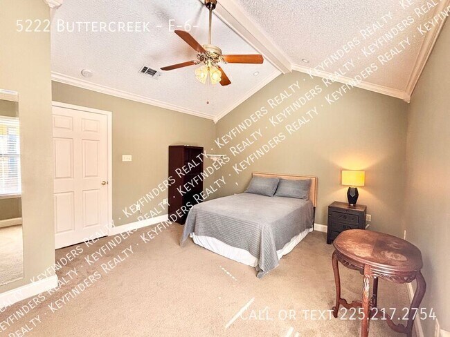 Building Photo - 5222 Buttercreek-E-6-