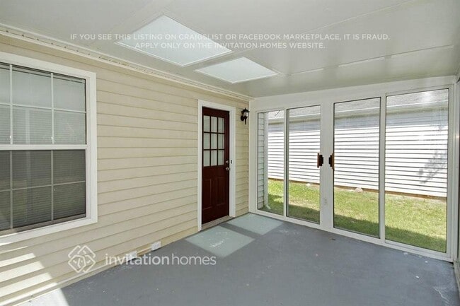 Building Photo - 1953 Brittania Cir