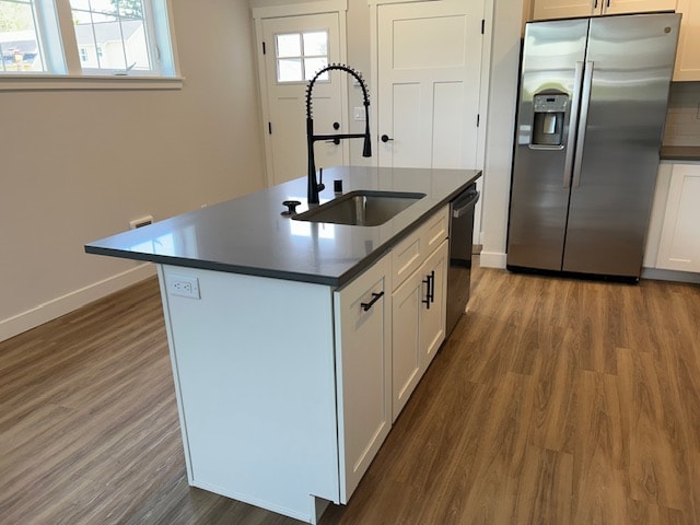 Building Photo - 544 E Sunset Dr