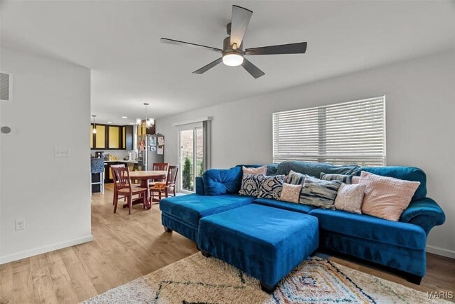 Building Photo - 757 Fox Creek Dr