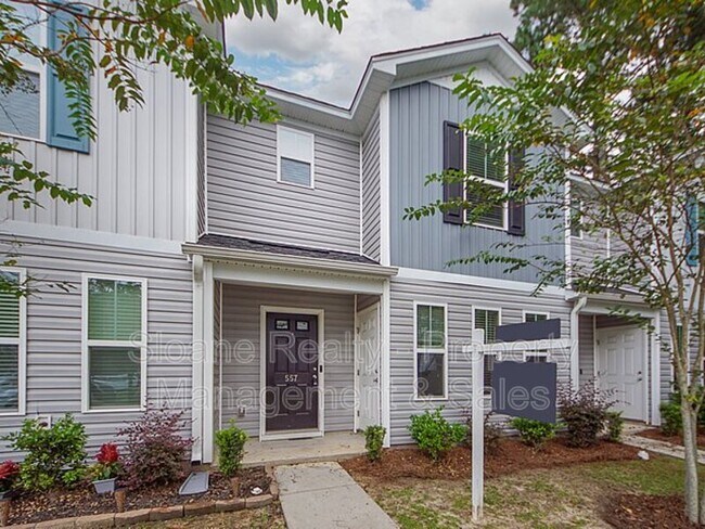 Building Photo - 557 Truman Dr