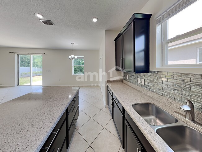 Building Photo - 92 Riachuelo Ln