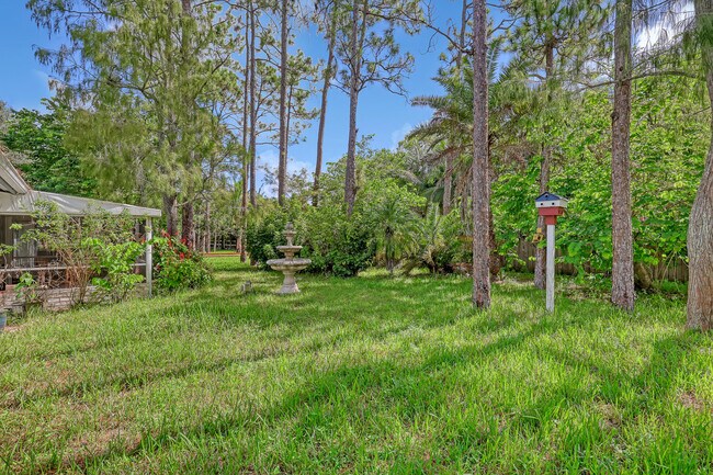 Building Photo - 10780 Anderson Ln