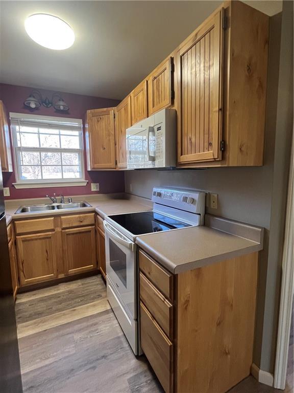 Building Photo - 802 W Tahlequah St