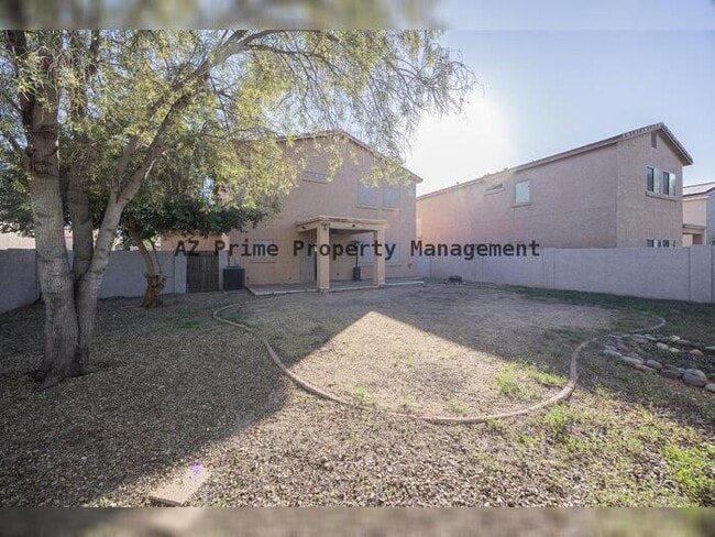 Building Photo - 16966 W Saguaro Ln