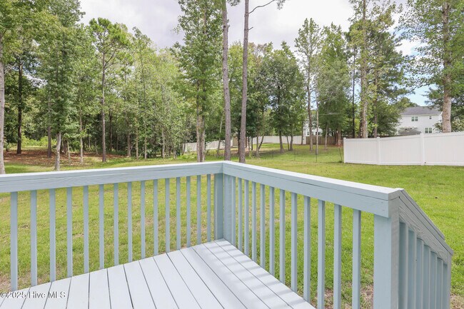 Building Photo - 304 Windward Landing