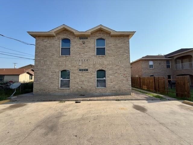 Primary Photo - 3006 E Stewart St