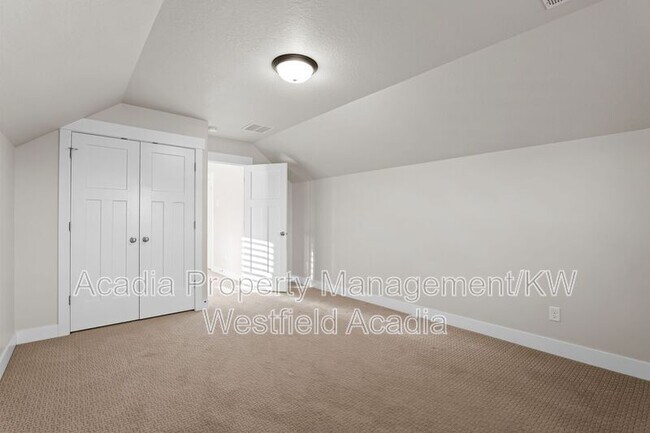 Building Photo - 1457 S Canyon View Dr