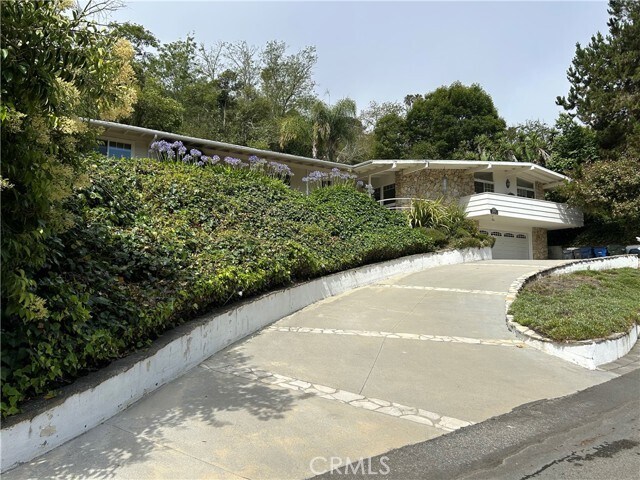 Building Photo - 28655 Crestridge Rd