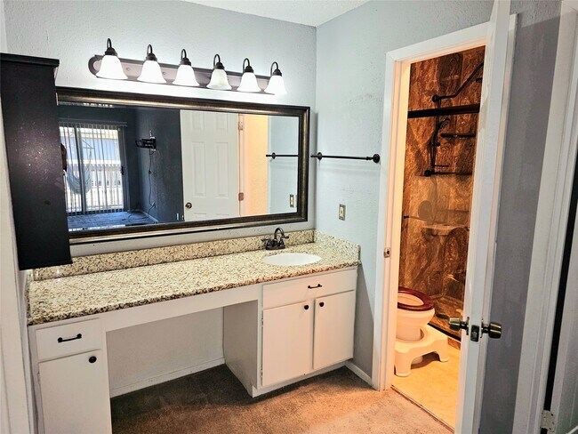 Building Photo - 3566 Ocee St