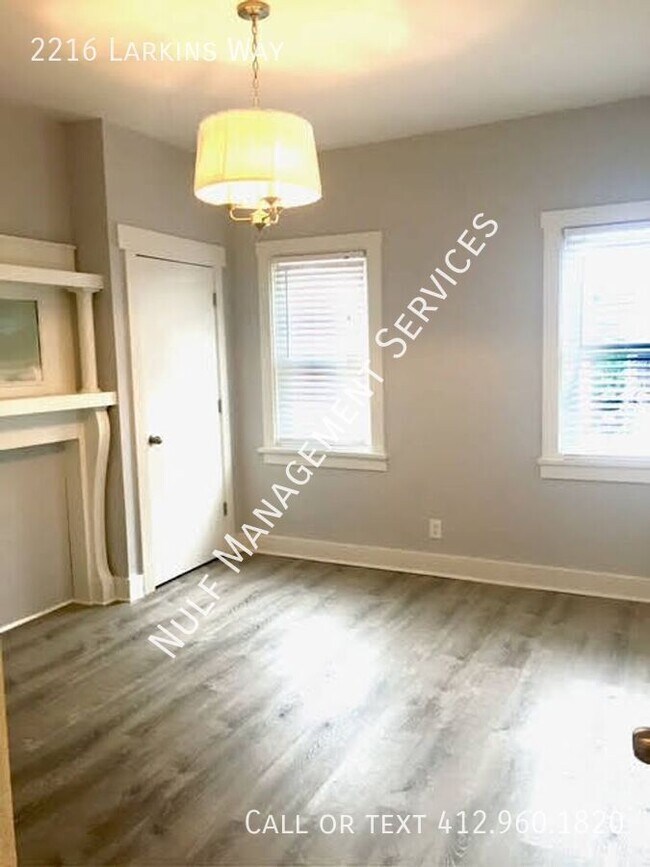 Building Photo - 2216 Larkins Wy