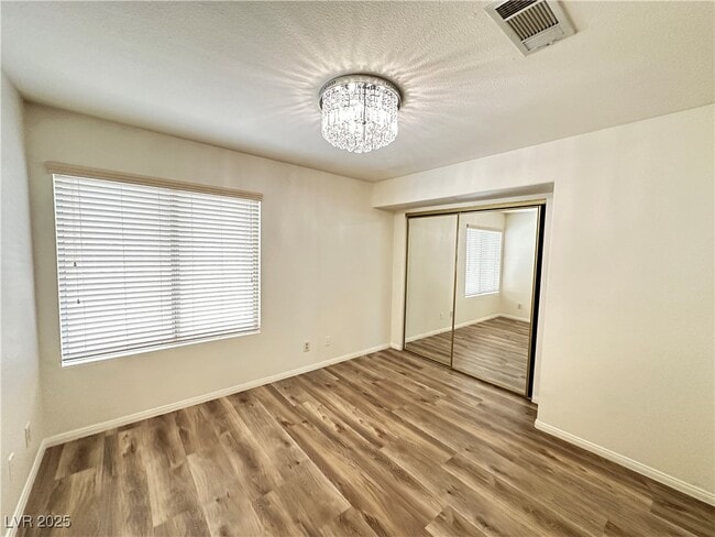 Building Photo - 8204 Tivoli Cove Dr