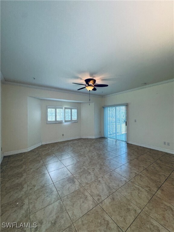 Building Photo - 12101 Santaluz Dr
