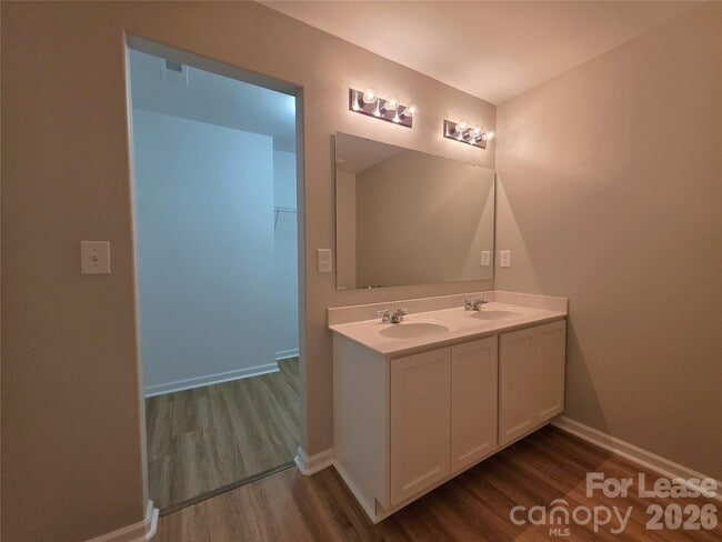 Building Photo - 1156 McRee Heights Cir