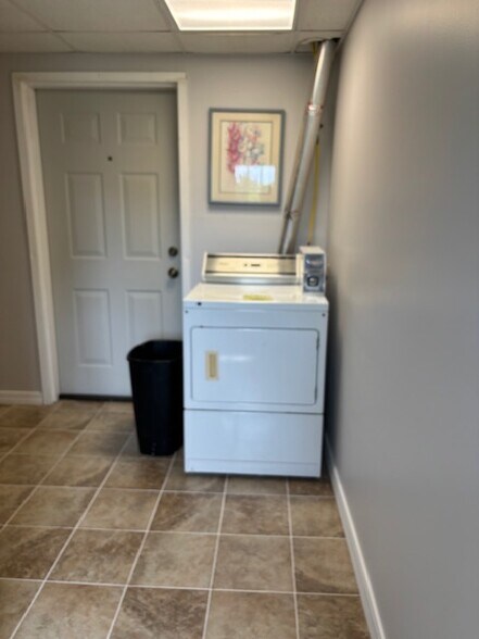 Coin op Dryer - 222 Main St