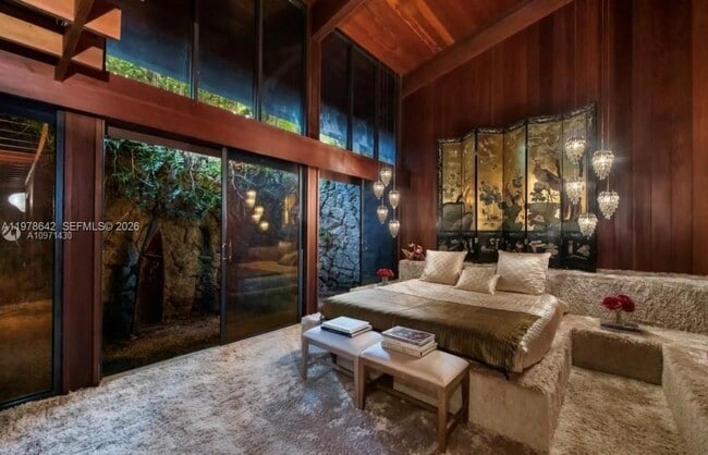 Building Photo - 4895 SW 88th St