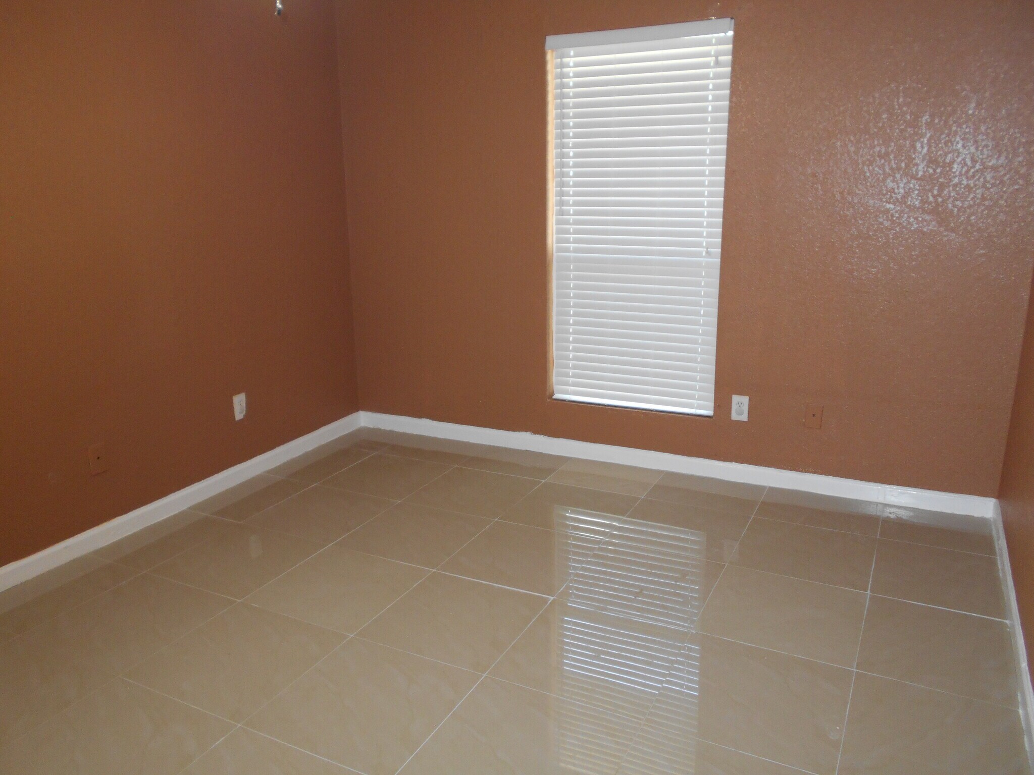 Building Photo - 5706 Easthampton Dr