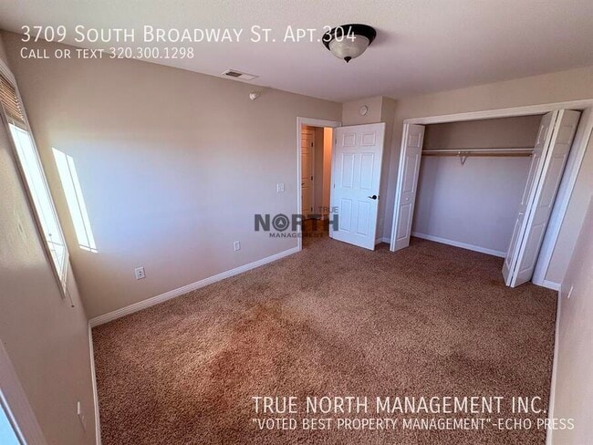 Building Photo - 3709 S Broadway St