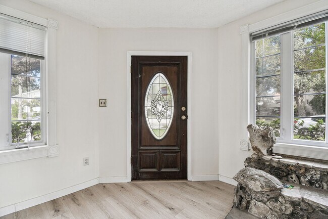Building Photo - Beautiful Home on Davis Island