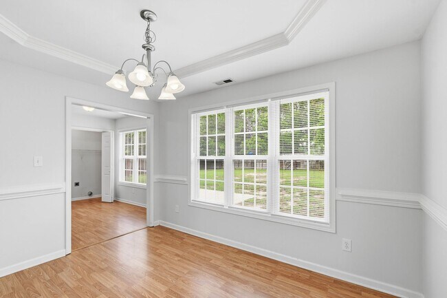Building Photo - 2305 Gray Goose Loop