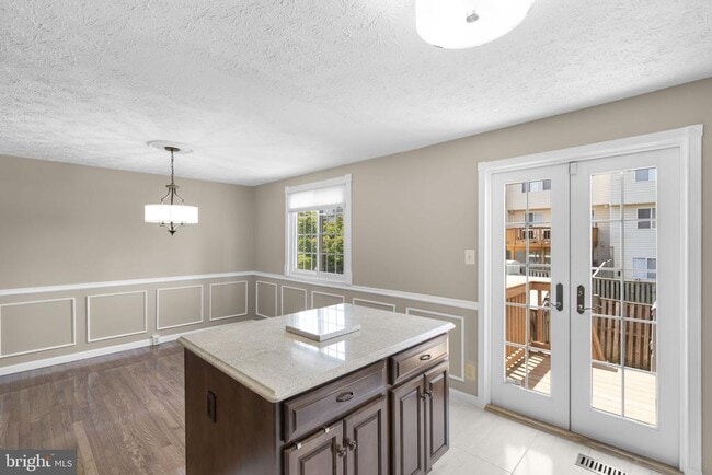 Building Photo - 13250 Custom House Ct