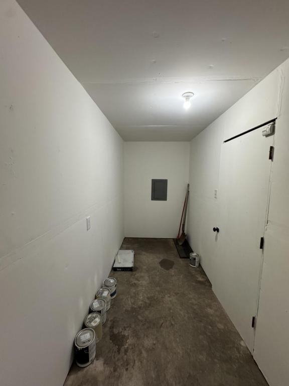 Building Photo - 1413 Briarhurst Dr