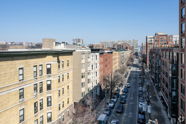 Aerial Photo - 1110 Hudson St