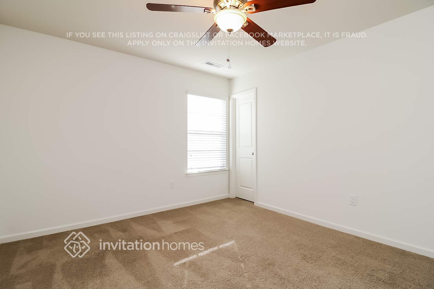 Building Photo - 200 Gaillardia Way