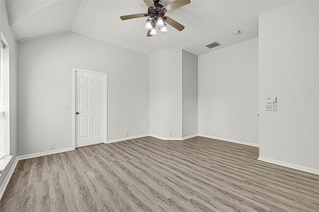 Building Photo - 7530 Broken Oak Ln