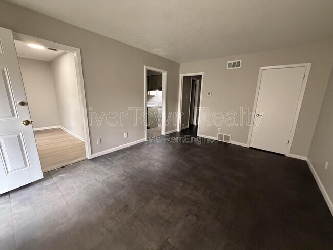 Building Photo - 1174 Railton Rd
